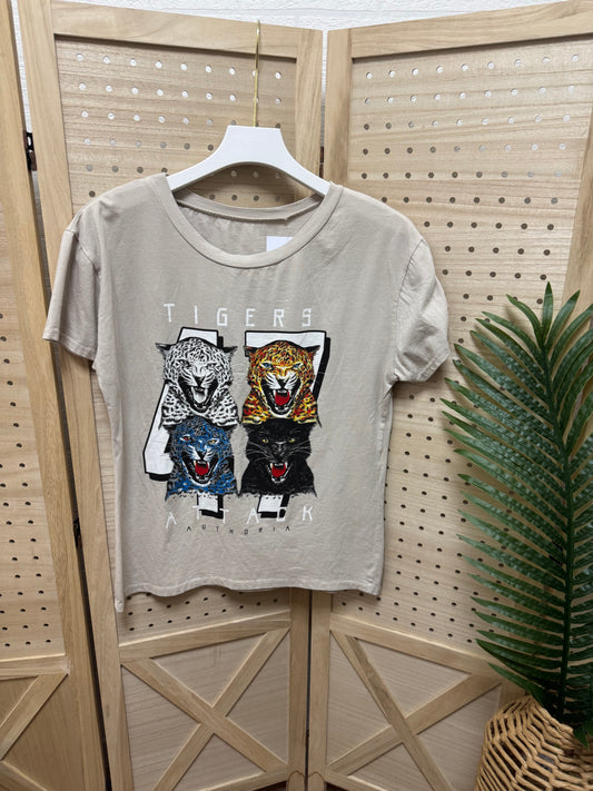 Camiseta Tigers Attack Print