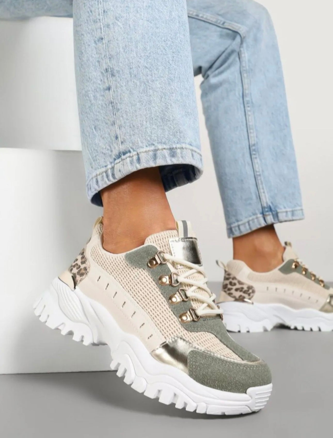 DEPORTIVA URBAN SAFARI
