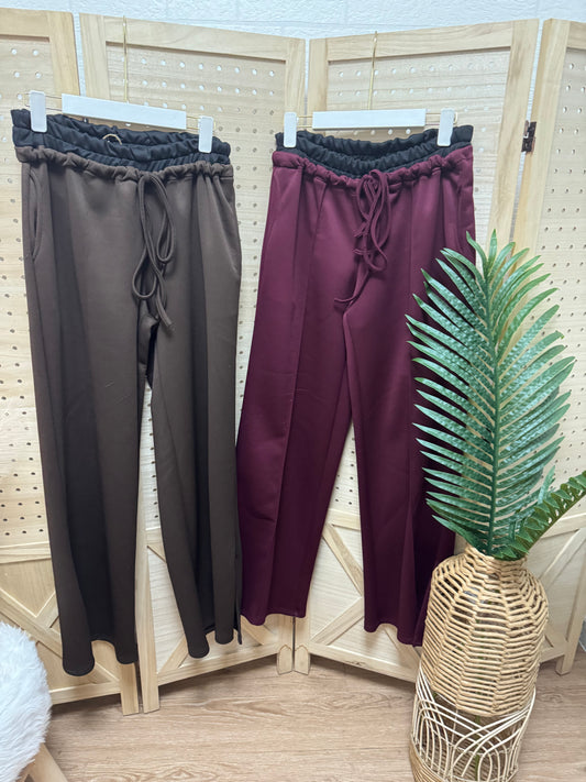 Pantalón doble cinturilla con cordón