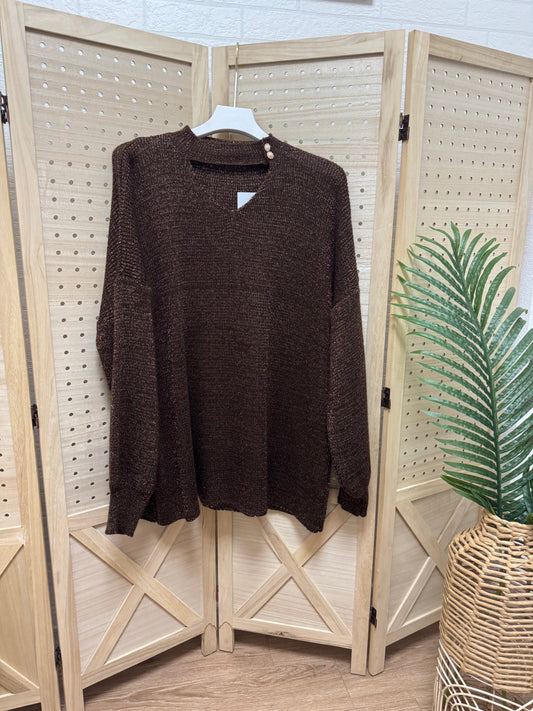 Jersey punto fino marrón chocolate brillo suave con botones joya – Talla amplia