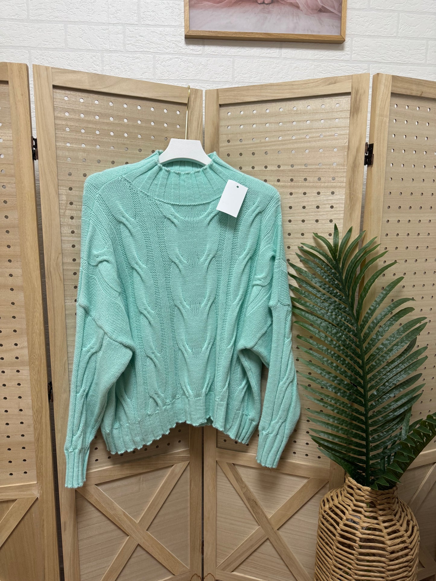 Jersey de punto trenzado con cuello Perkins