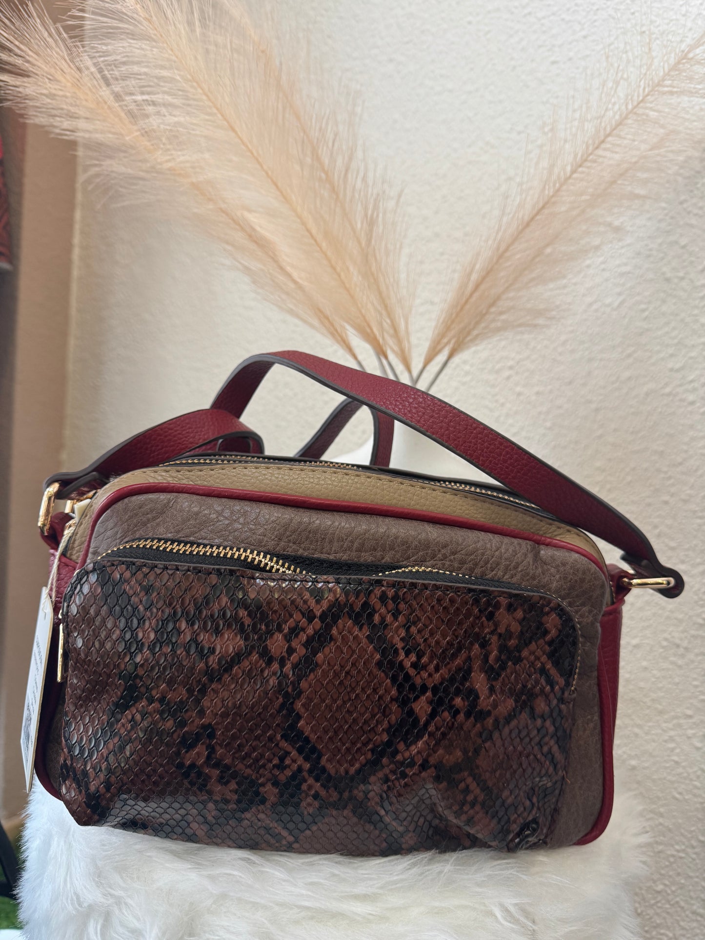 Bolso Bandolera Multicolor con Efecto Serpiente