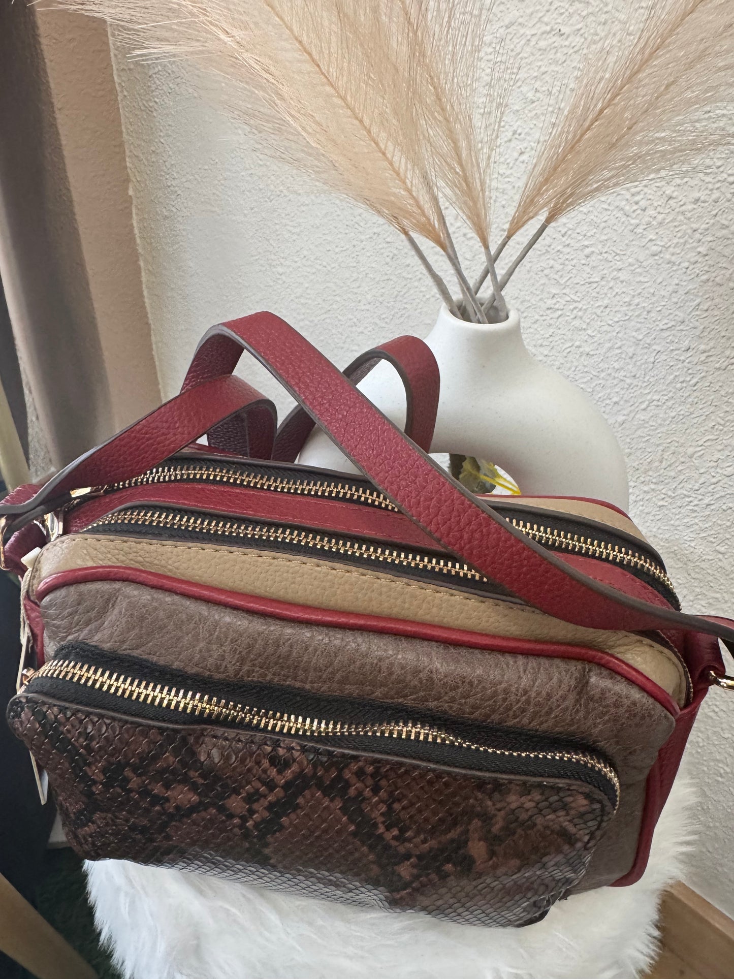 Bolso Bandolera Multicolor con Efecto Serpiente